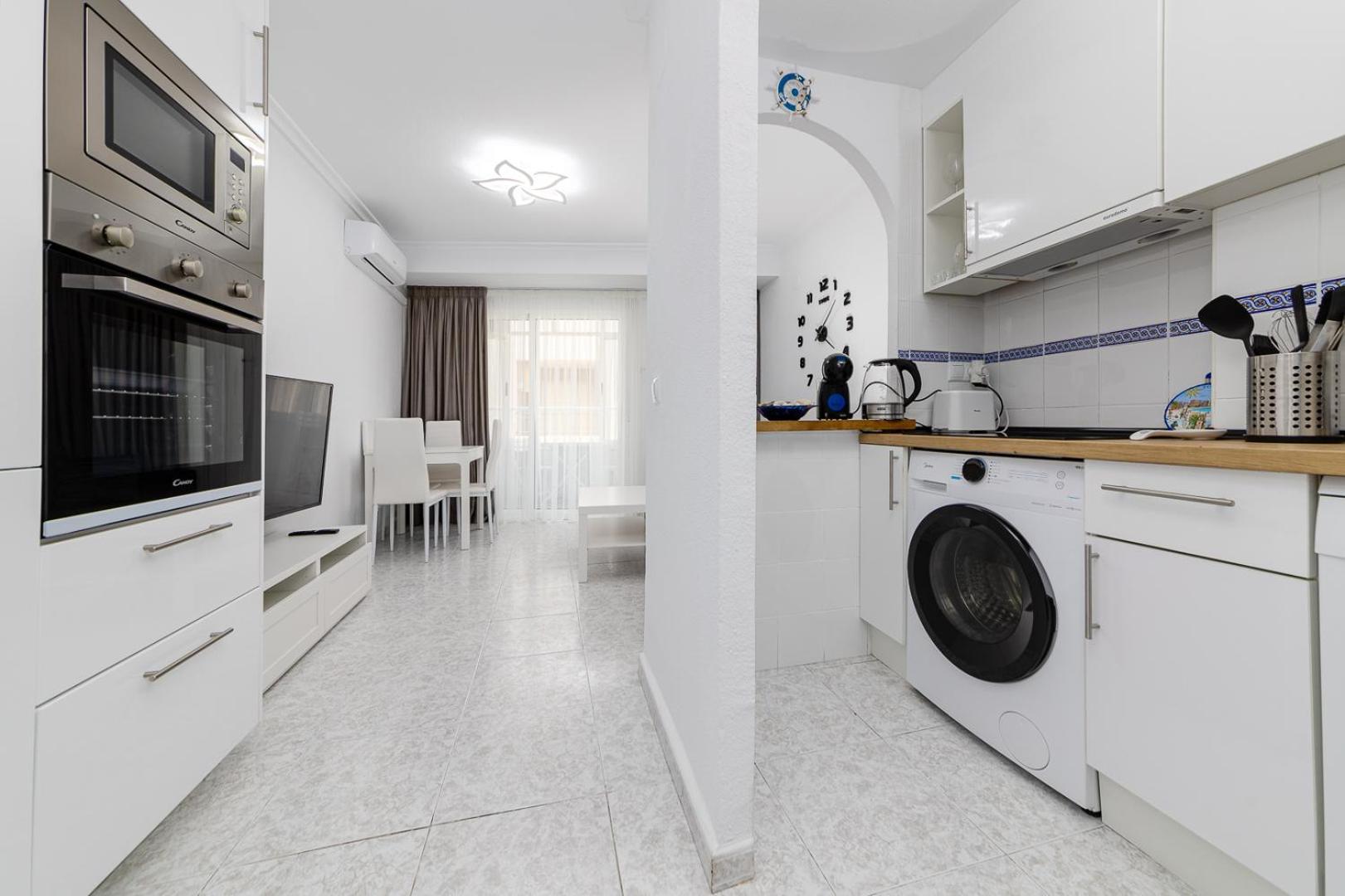 Calle Concordia 86, Two Bedroom Apartment, Up To 6 Guests, Near Del Cura Beach,Supermarket Mercadona And Central Bus Station Торрев'єха Екстер'єр фото